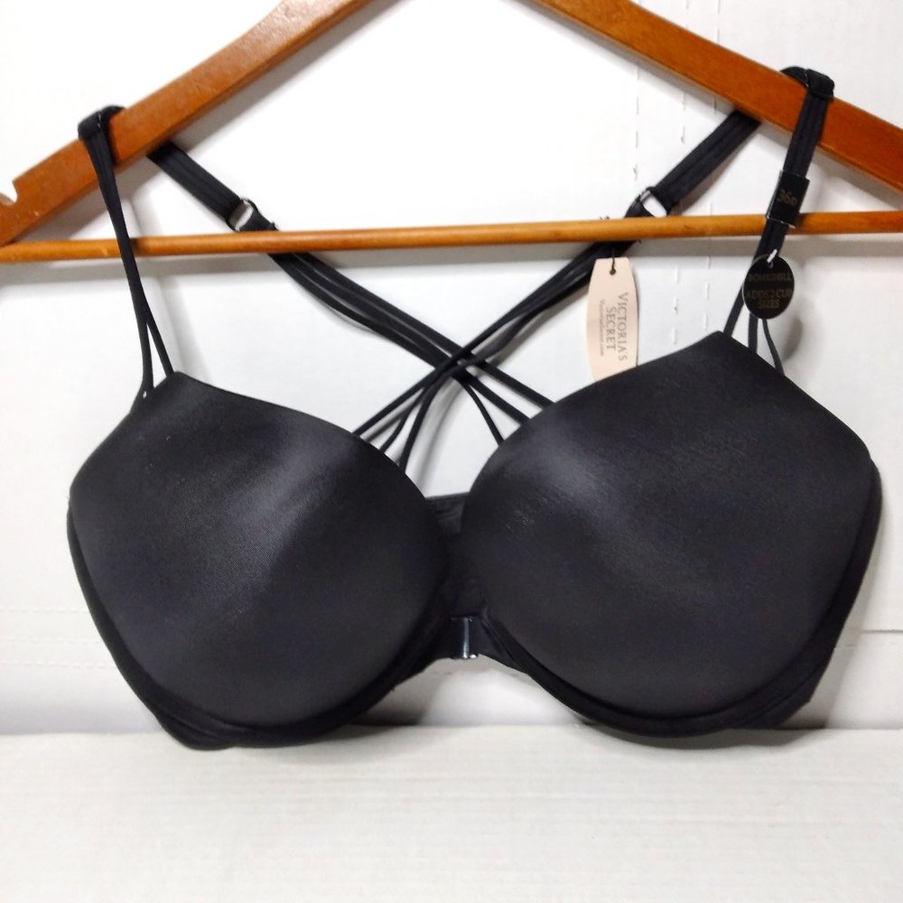 Victoria's Secret Bombshell Plunge Black 36D Tags